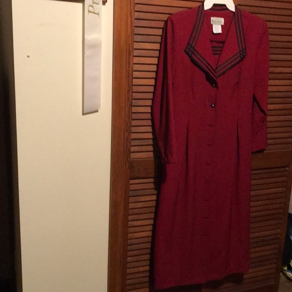 Miss Dorby Dresses & Skirts - Ladies dress